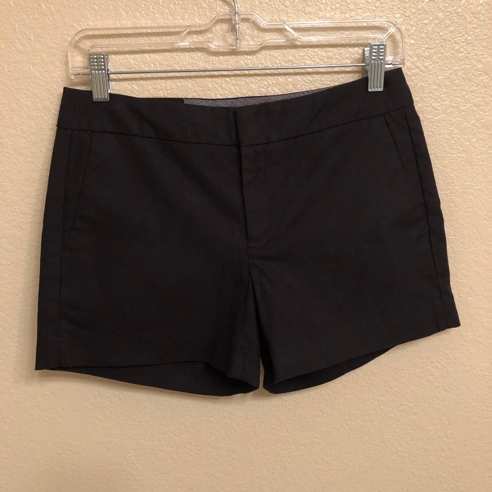 Banana Republic Black Hampton Fit Shorts Sz 2 NWT